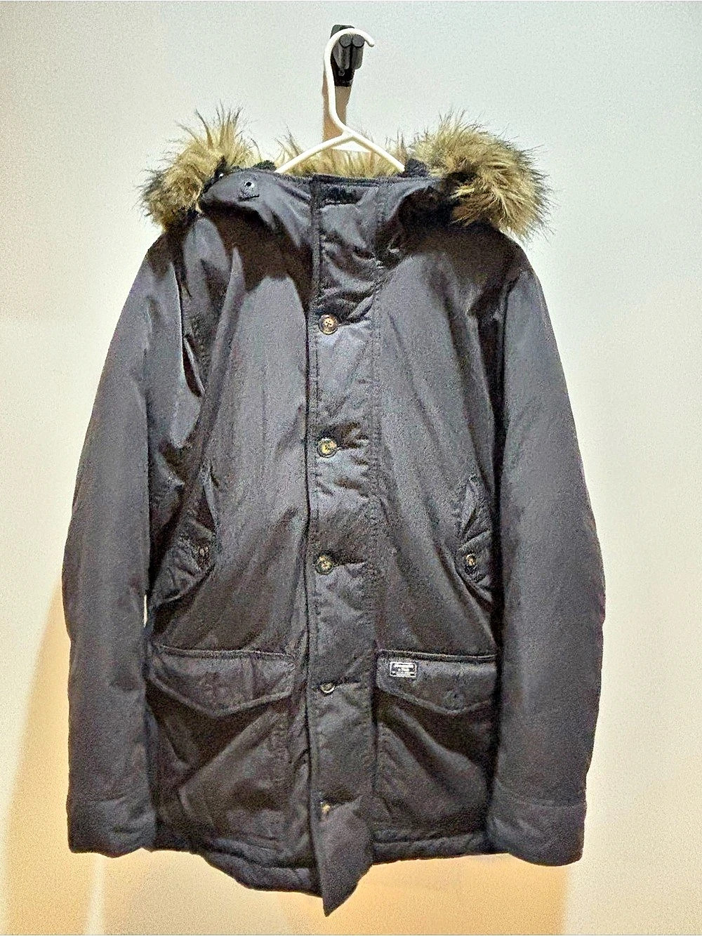 Abercrombie & Fitch heavy winter coat size small attachable faux hood